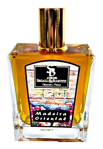 Madeira Oriental by Atelier Segall & Barutti