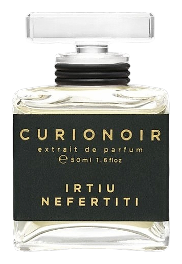 Irtiu Nefertiti by Curionoir