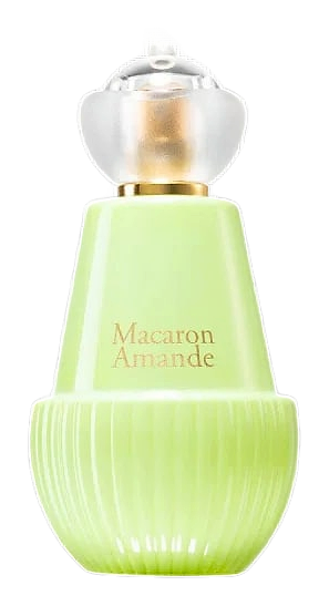 Macaron Amande by Jeanne Arthes