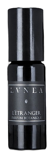 L'Étranger by Lvnea – Eau de Parfum