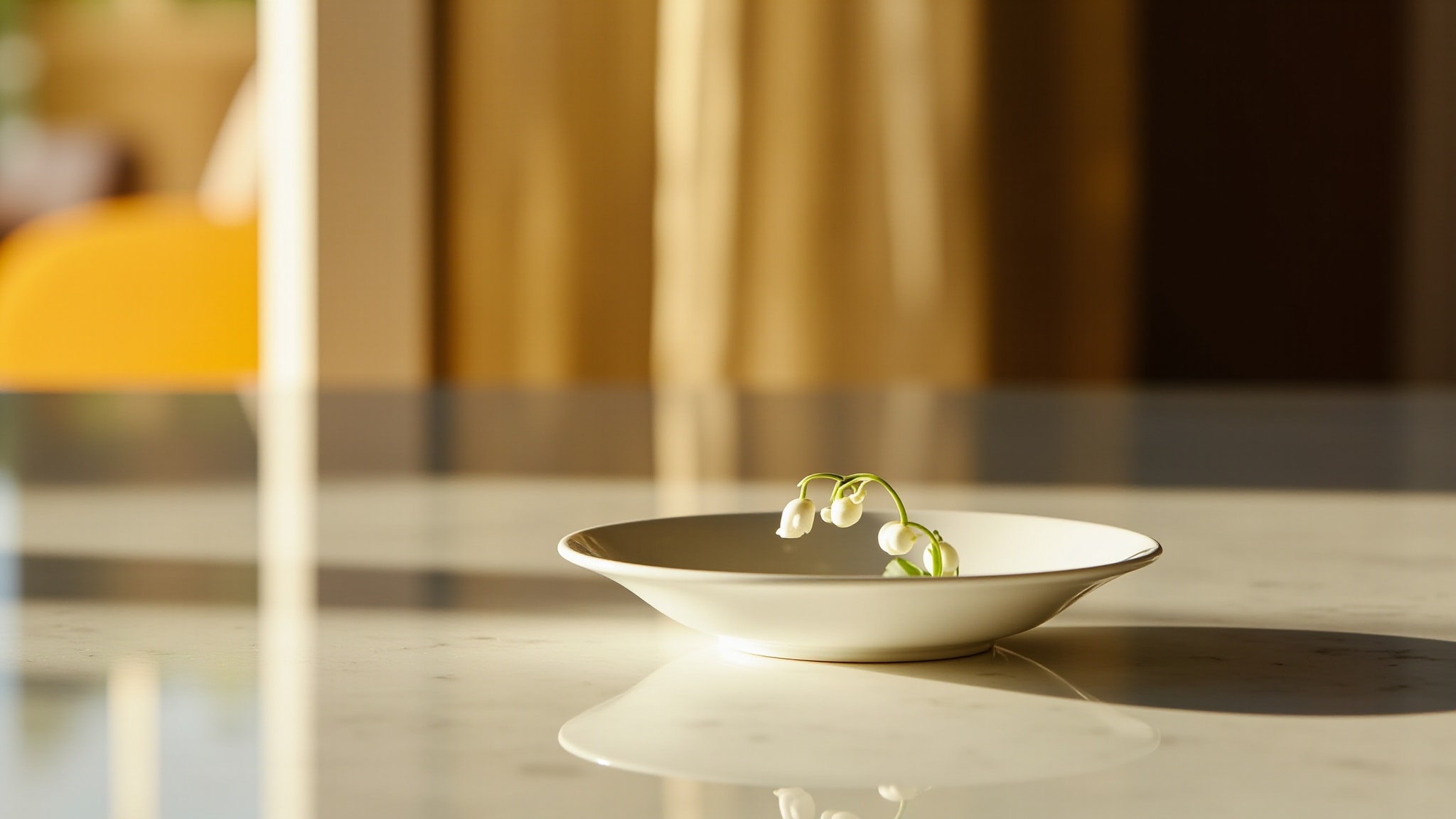 Aura+ by Aaron Terence Hughes. Atmospheric mood