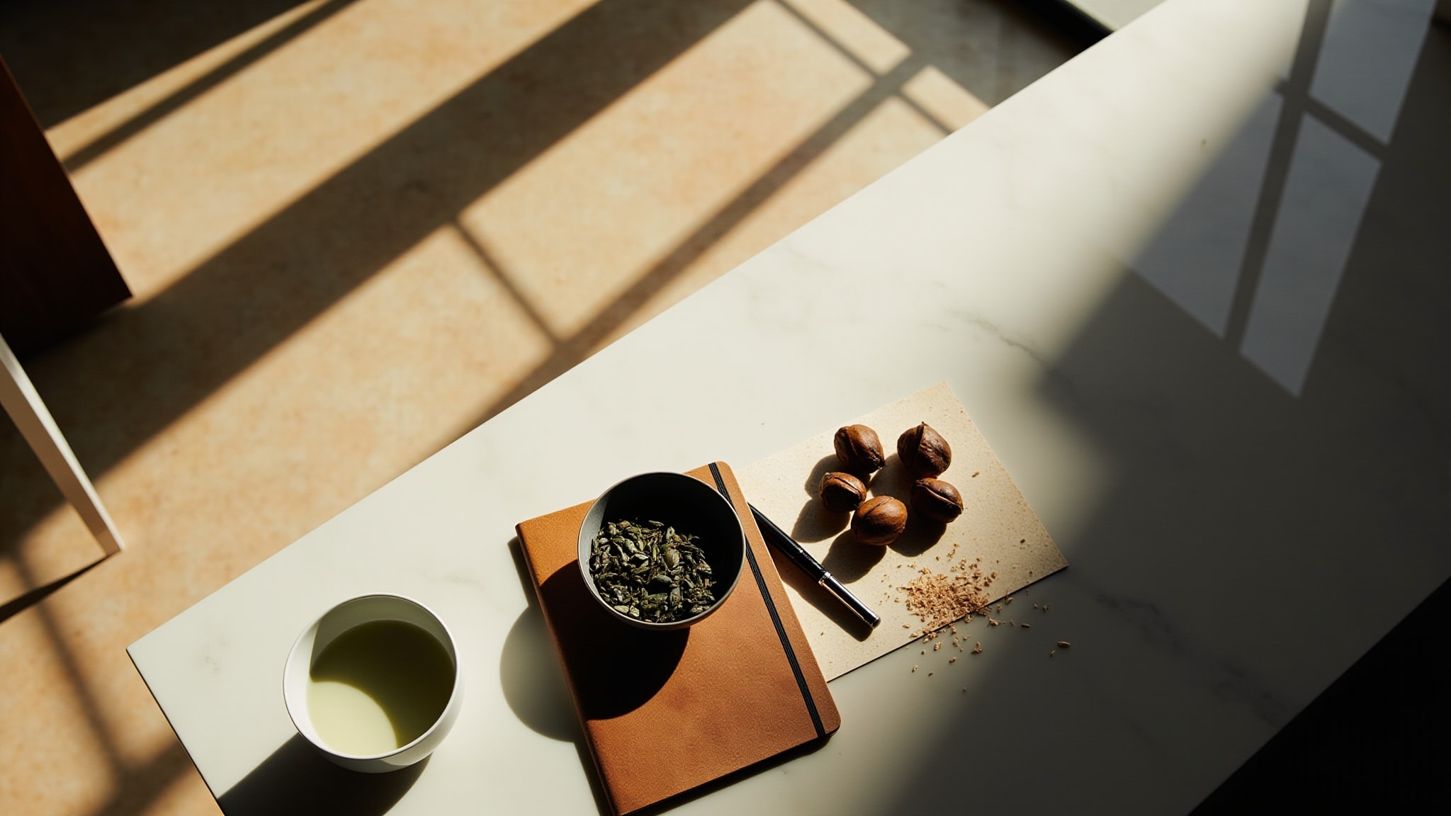 Sunset Yoko by Almah Parfums 1948. Atmospheric mood