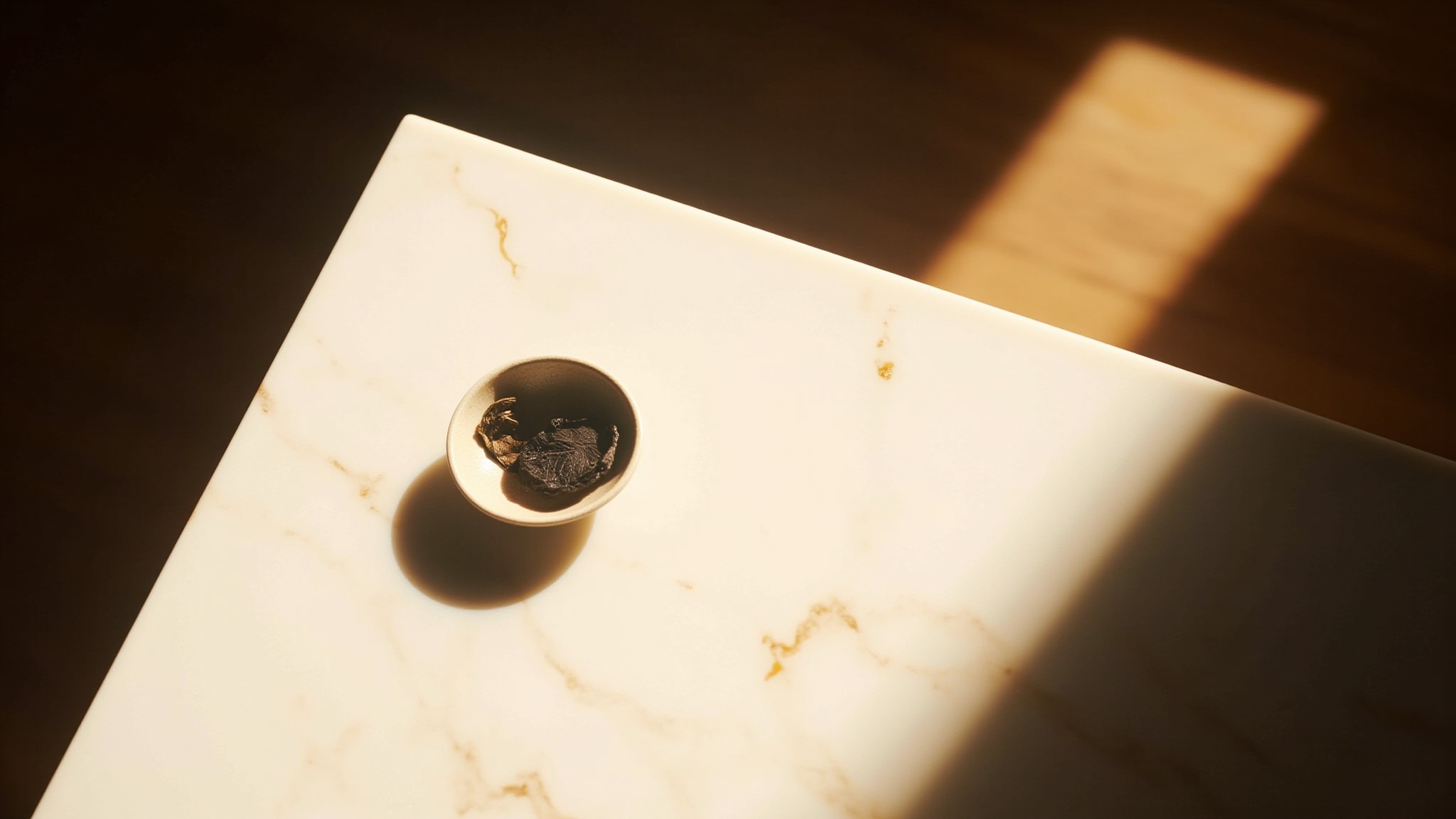 Oudh by Amberfig. Atmospheric mood