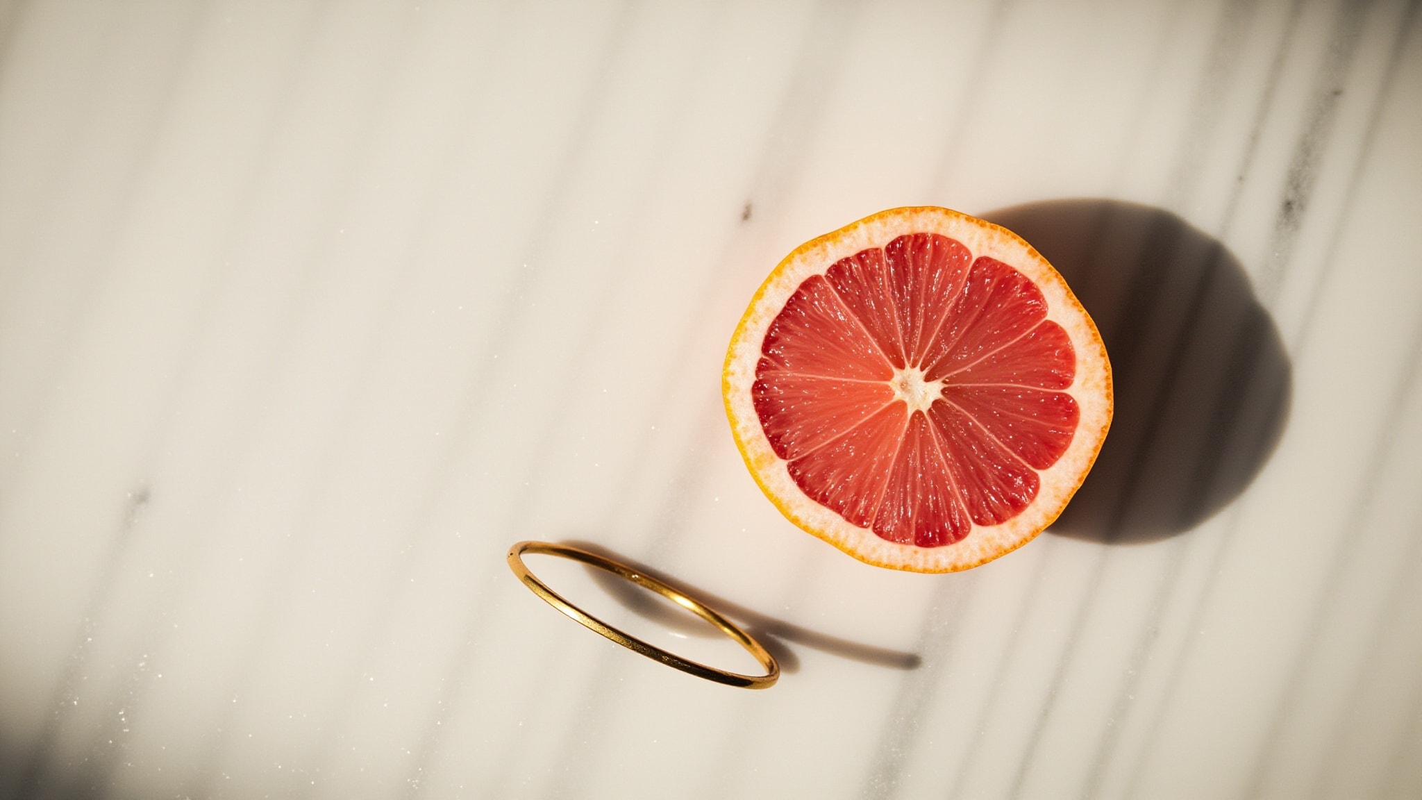 Grapefruit Frosé by Bath & Body Works. Atmospheric mood