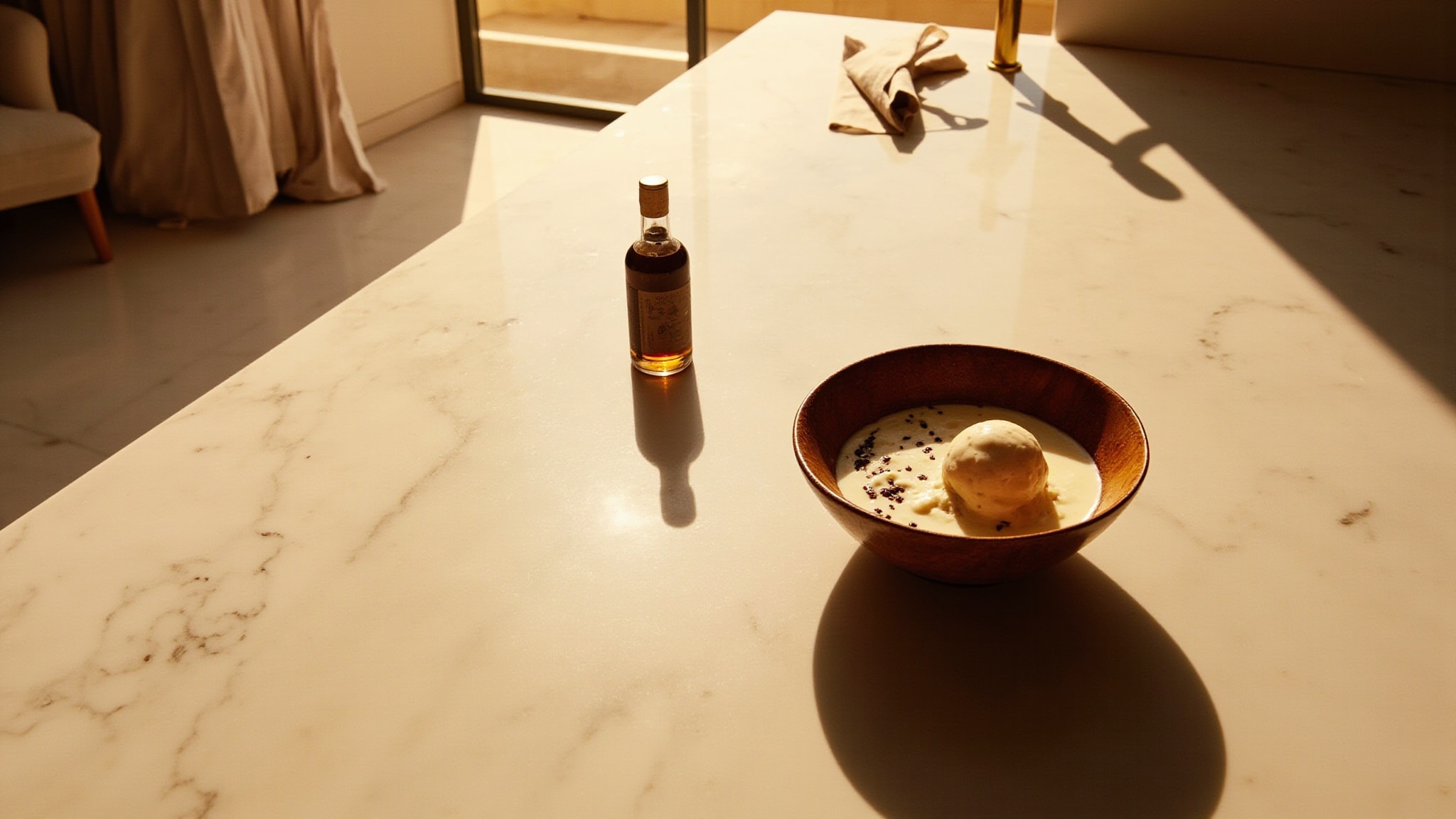 Ricordami by Bottega Veneta. Atmospheric mood
