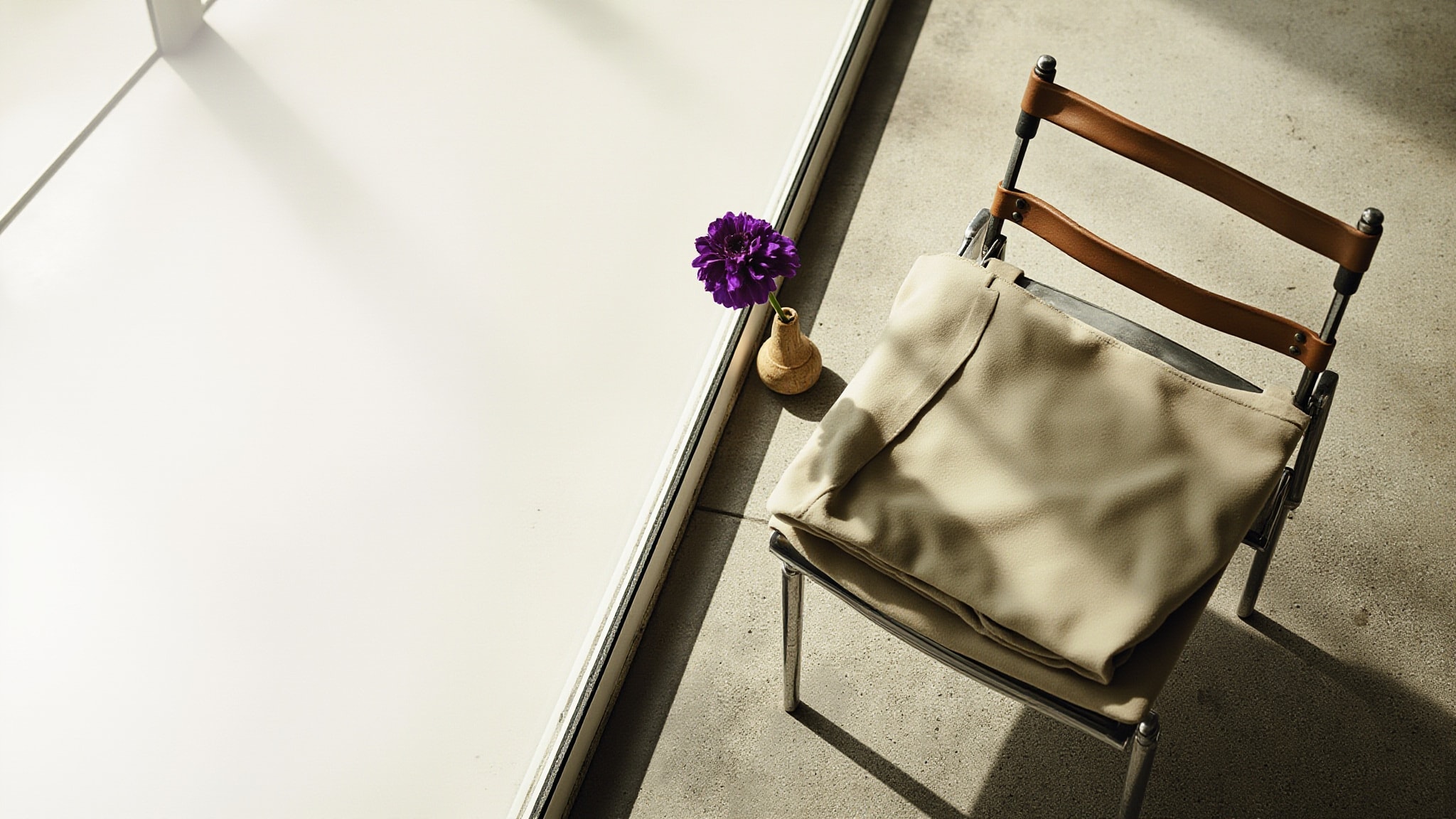 Animalique Byredo by Byredo. Atmospheric mood