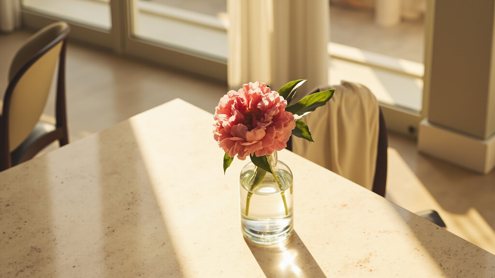 Noa Fleur by Cacharel. Atmospheric mood