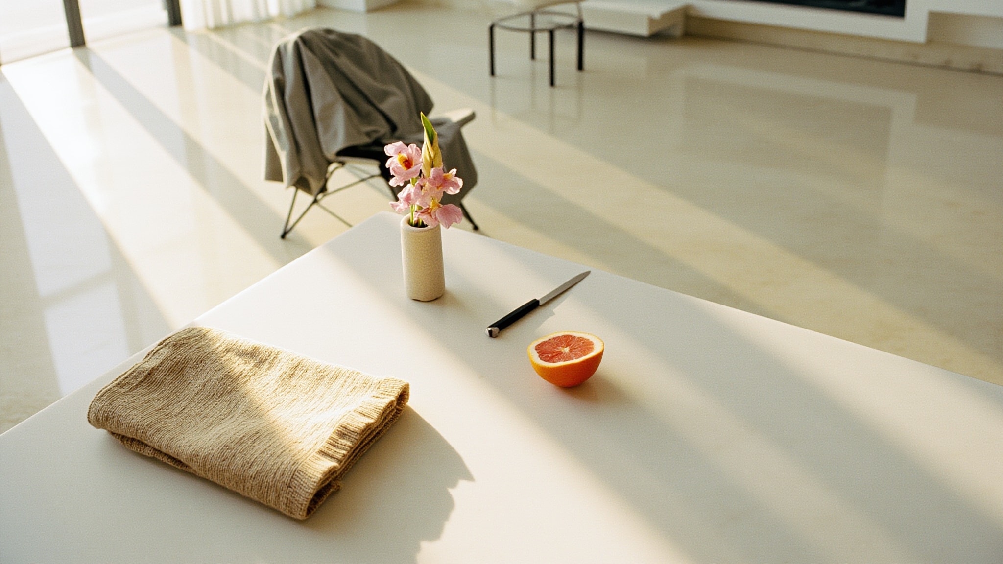 Clean Warm Cashmere by Clean. Atmospheric mood