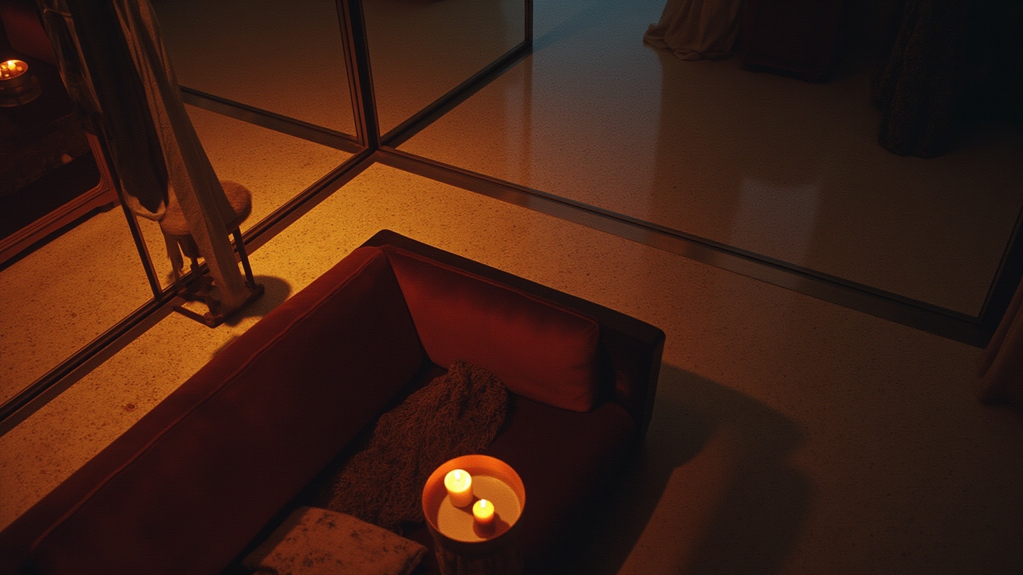 Courtesan's Intrigues by Nimere Parfums. Atmospheric mood