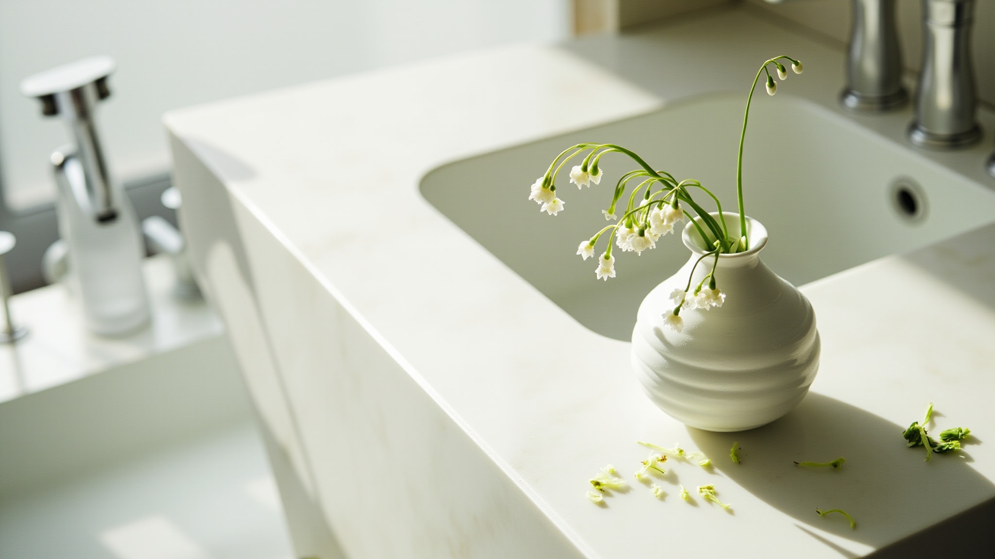 Soliflore Lily Of The Valley by Dame Perfumery. Atmospheric mood
