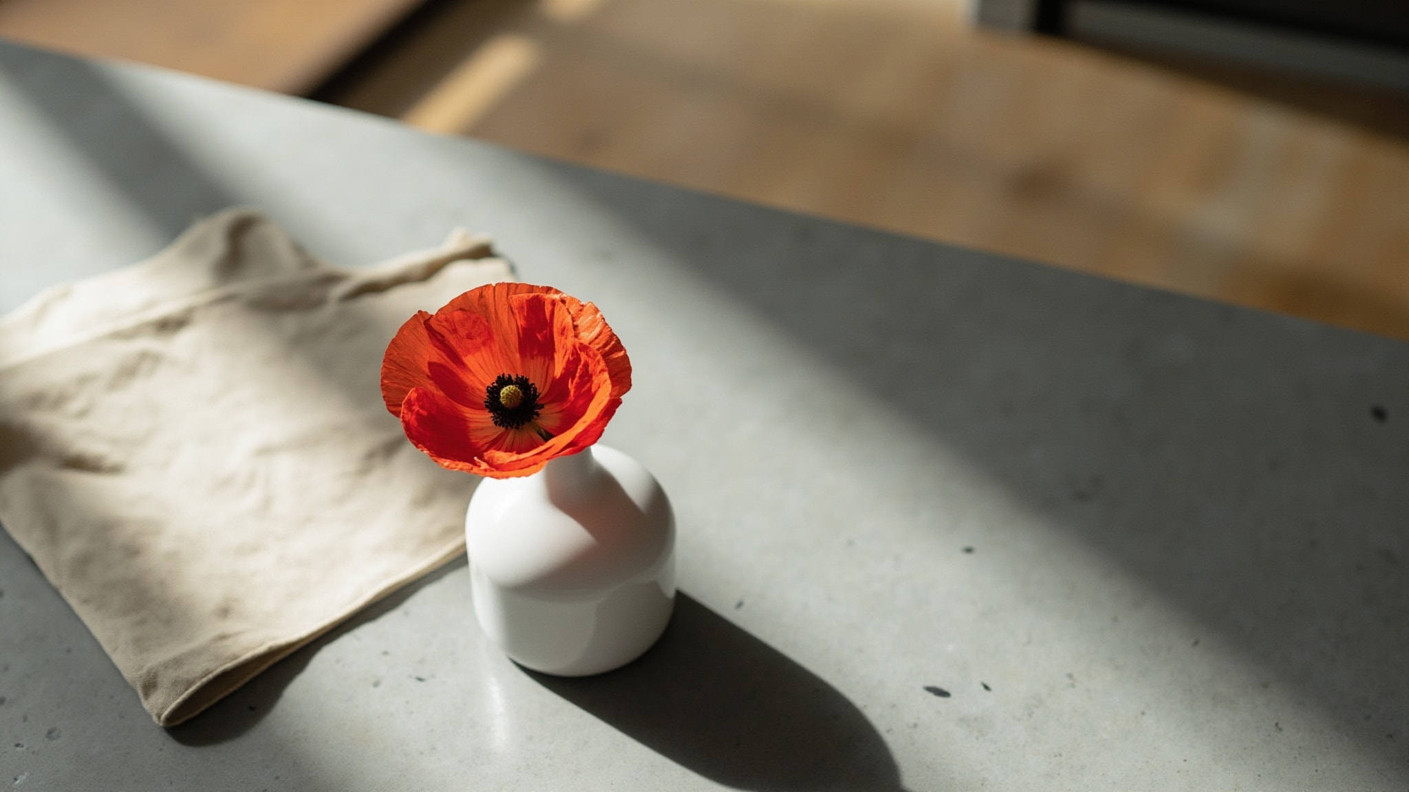 Red Poppies by Demeter Fragrance. Atmospheric mood