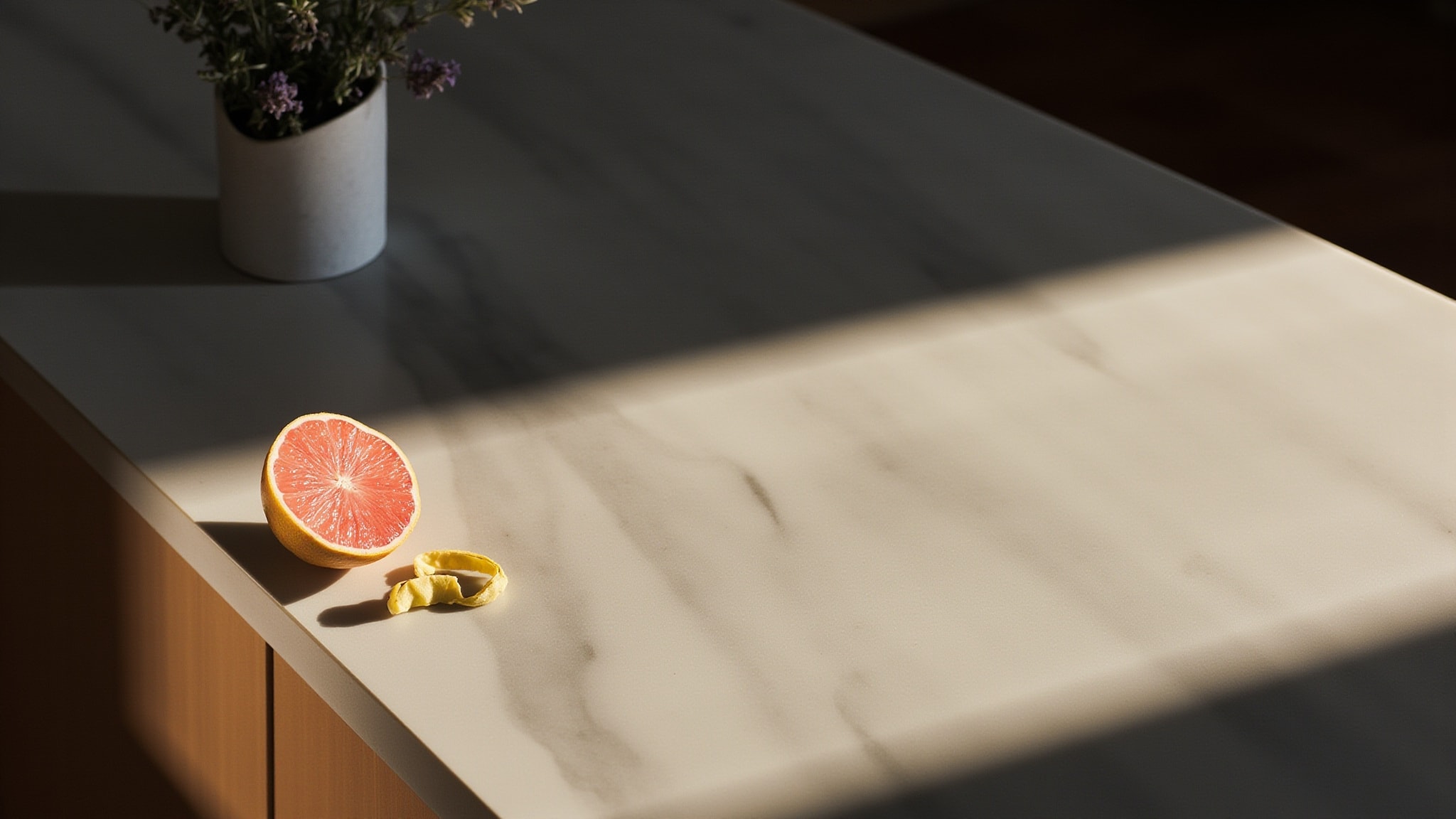 Eau Fraiche by Eisenberg. Atmospheric mood