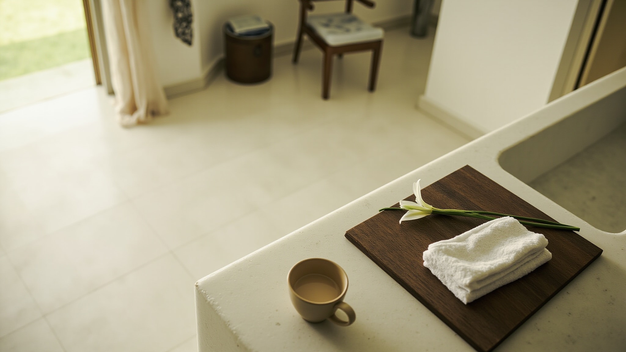 Aoi Fushigi by Ensar Oud. Atmospheric mood