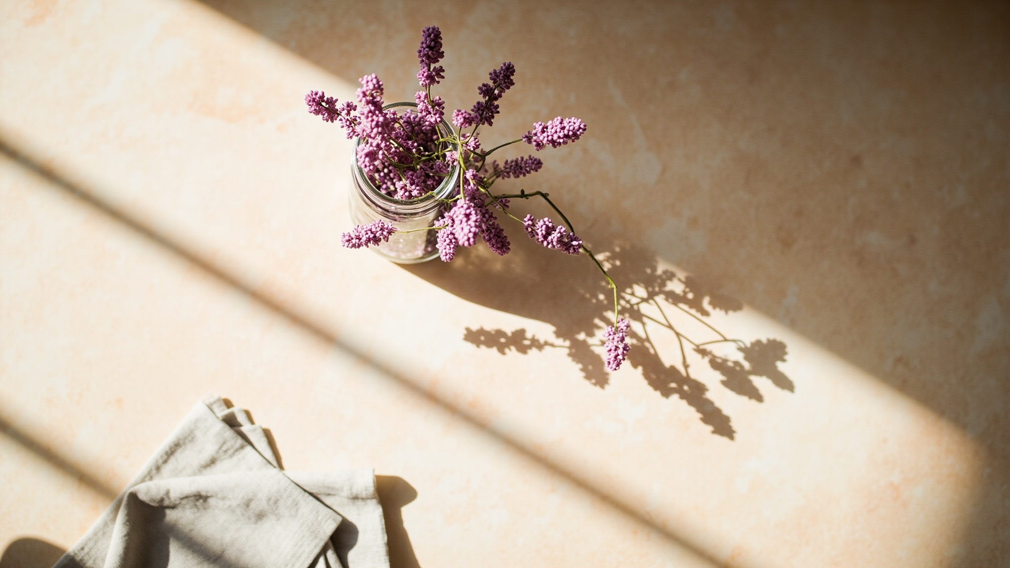 Aromania Lilac by Faberlic. Atmospheric mood