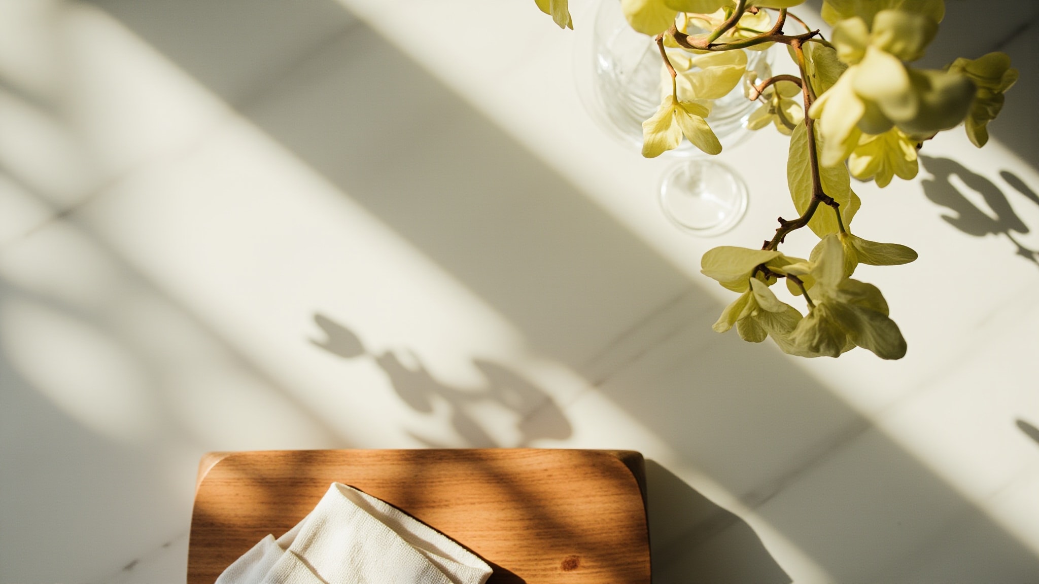 Fleurs de Déesse by Fleurit Parfums. Atmospheric mood