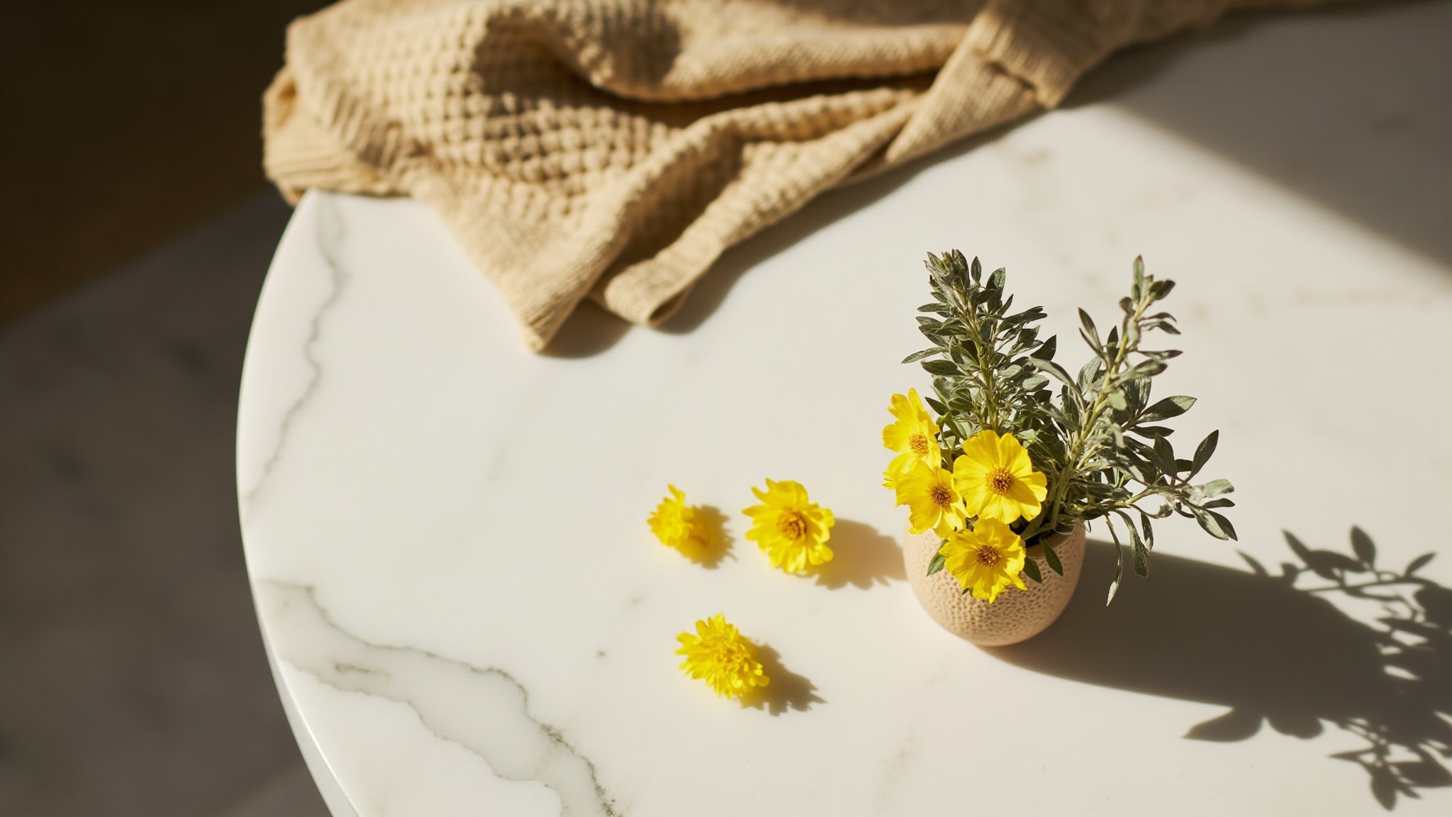 Mon Immortelle by Fragonard. Atmospheric mood