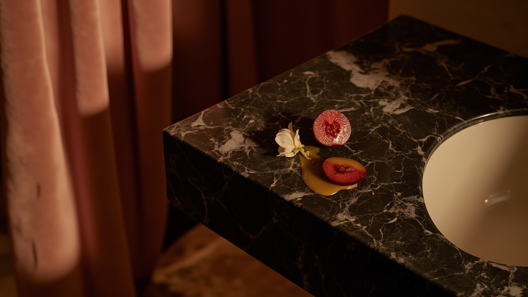 Hysterica by Gritti. Atmospheric mood