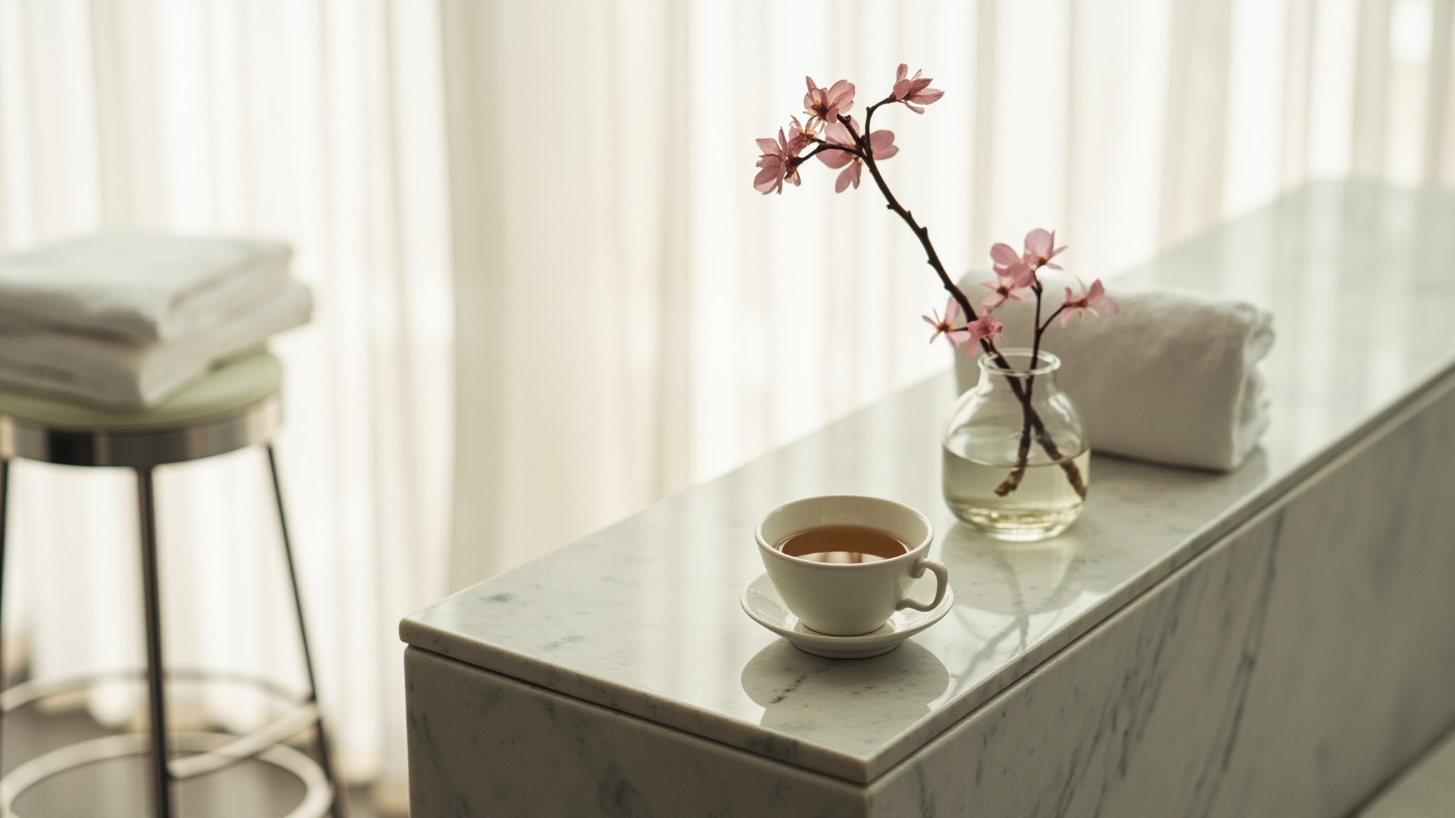 Cherry Blossom Delight by Guerlain. Atmospheric mood