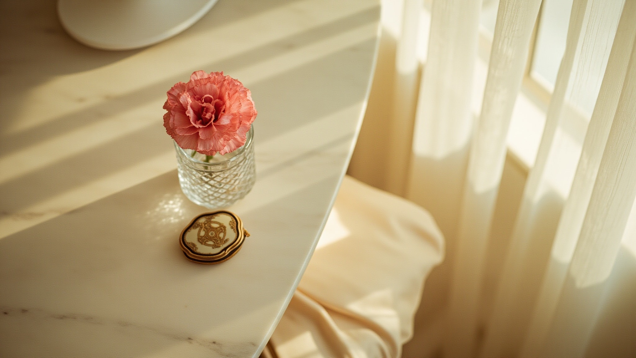 Chantilly by Houbigant. Atmospheric mood