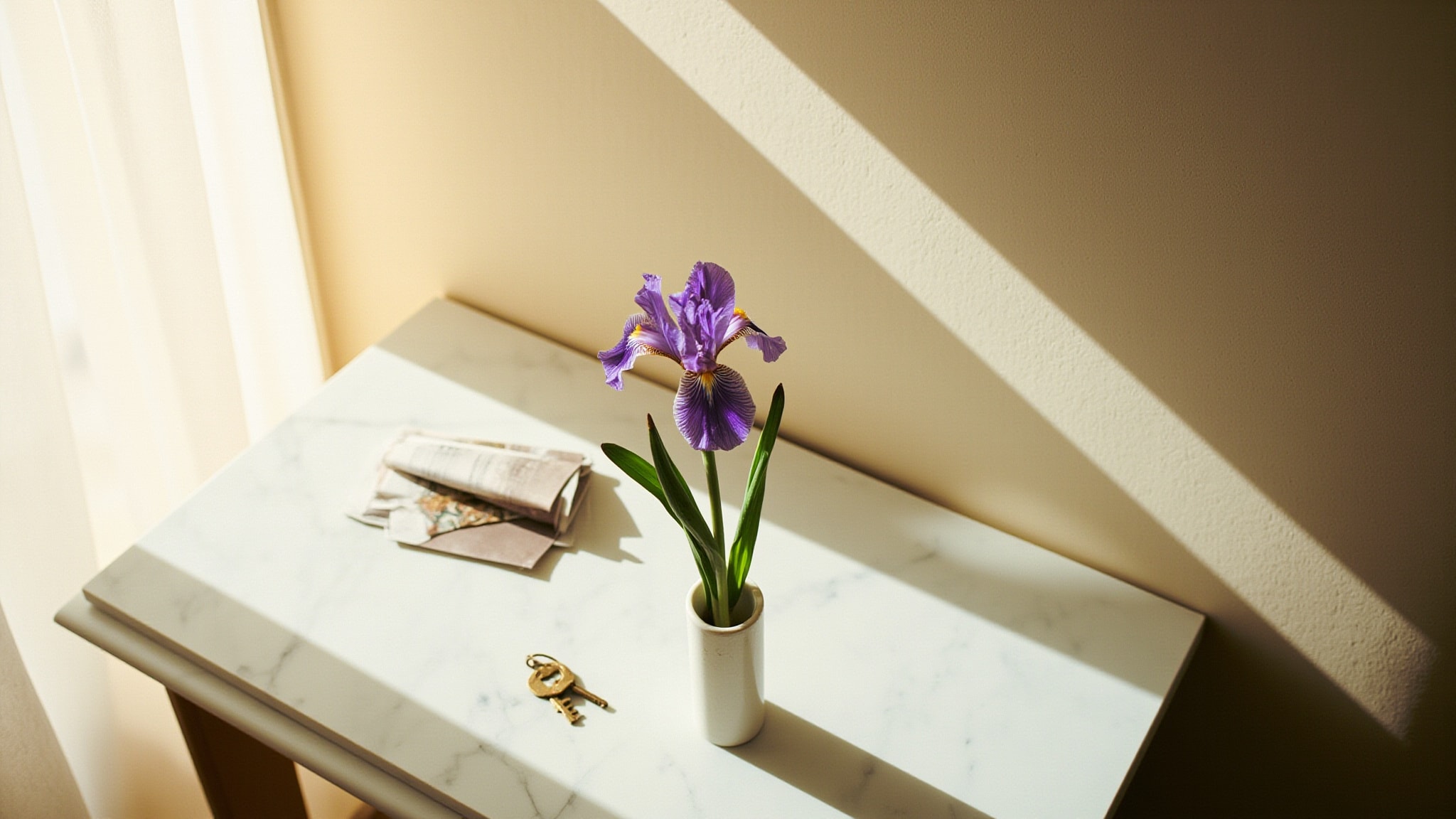 Notre Flore Iris by L'Occitane en Provence. Atmospheric mood