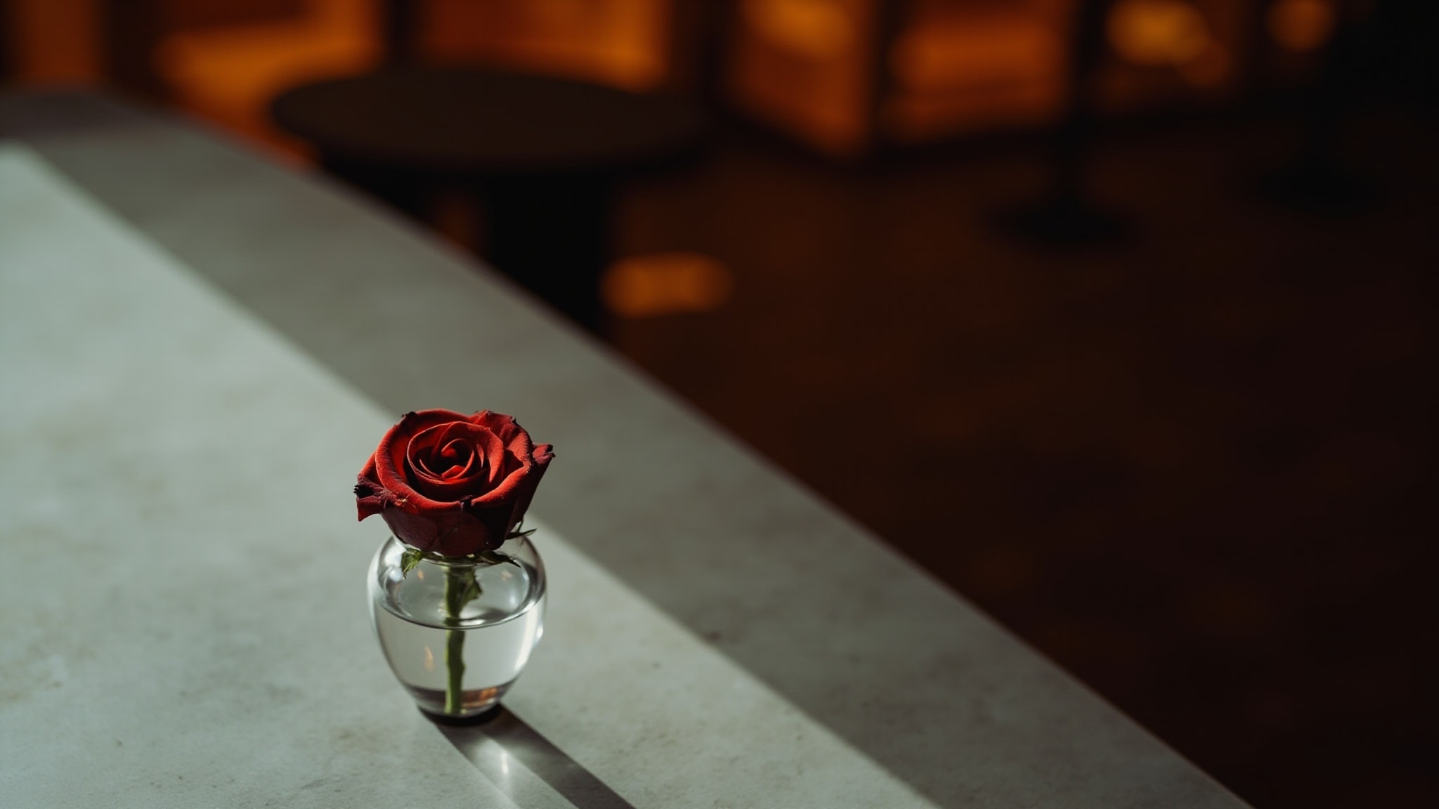 Rose Trombone by L'Orchestre Parfum. Atmospheric mood