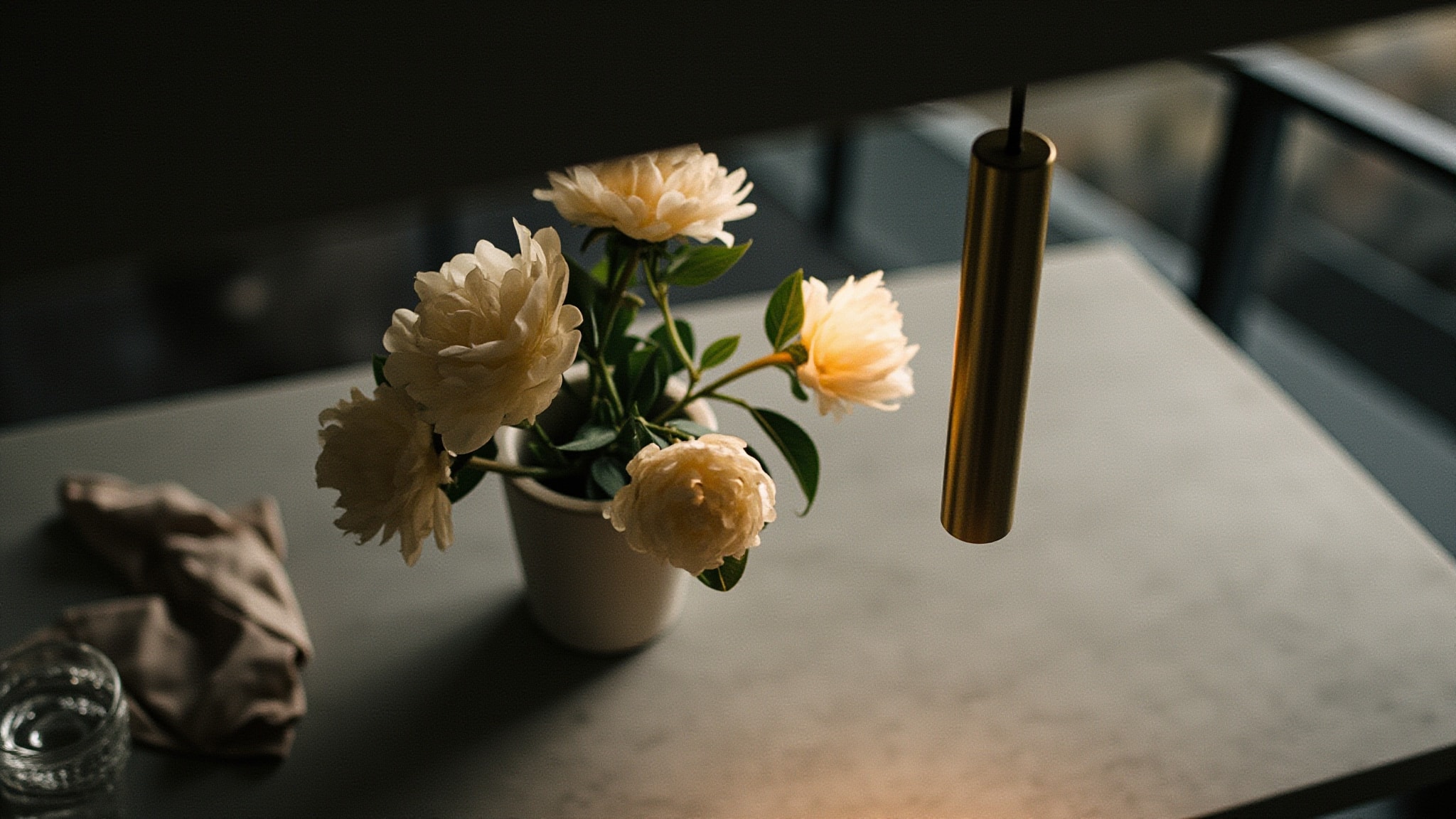 Madewell x Bon Parfumeur by Madewell. Atmospheric mood