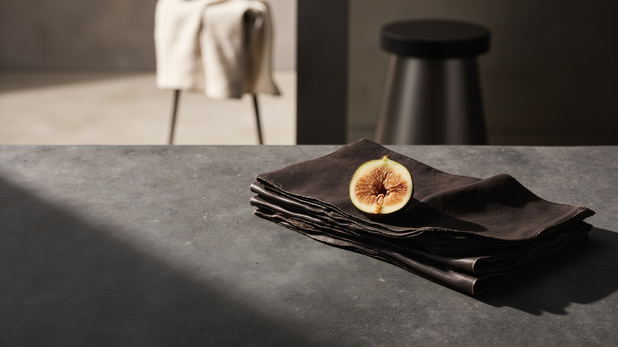 Figue Aoudii by Maison Incens. Atmospheric mood