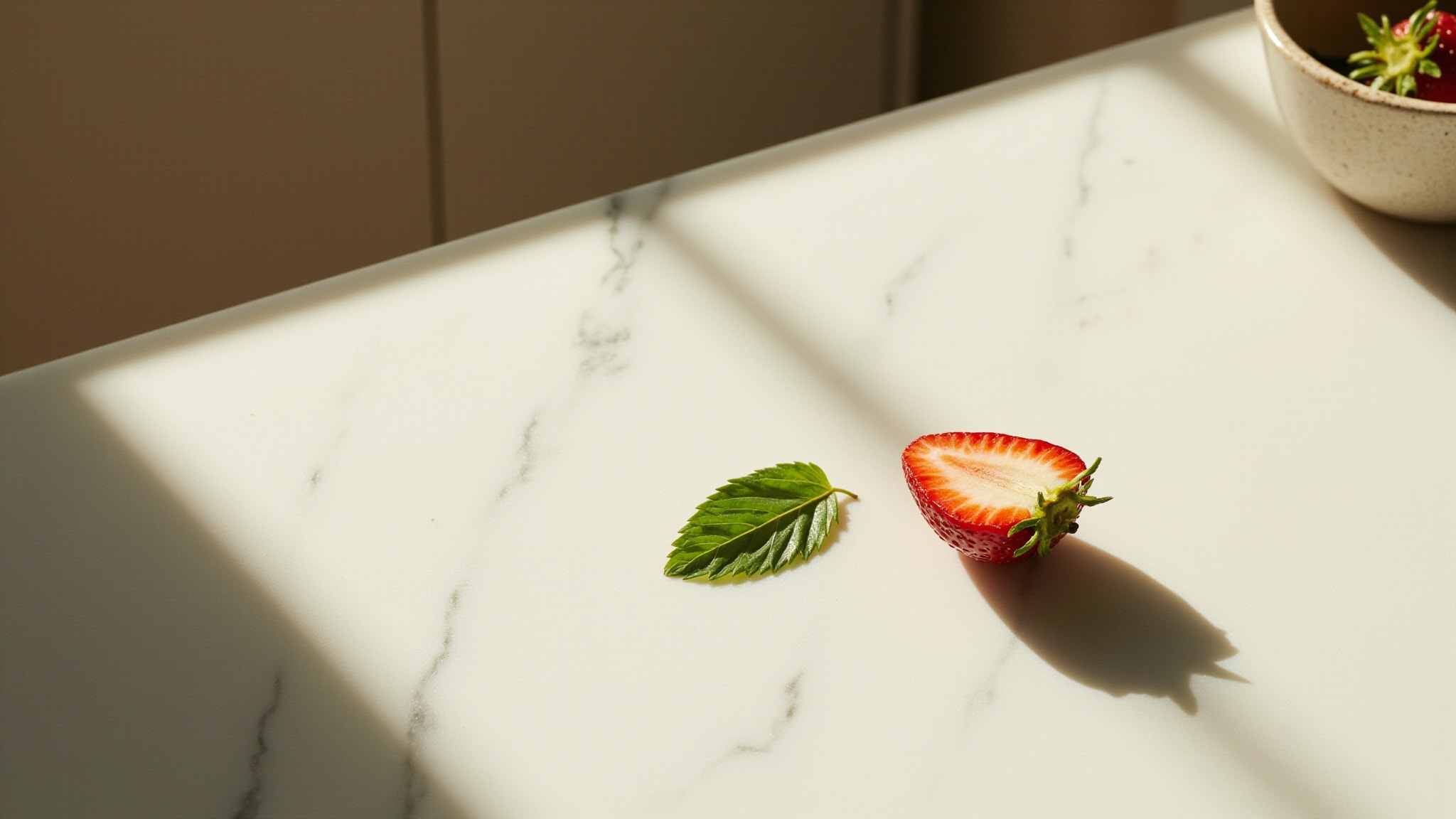 Strawberry by Malin+Goetz. Atmospheric mood