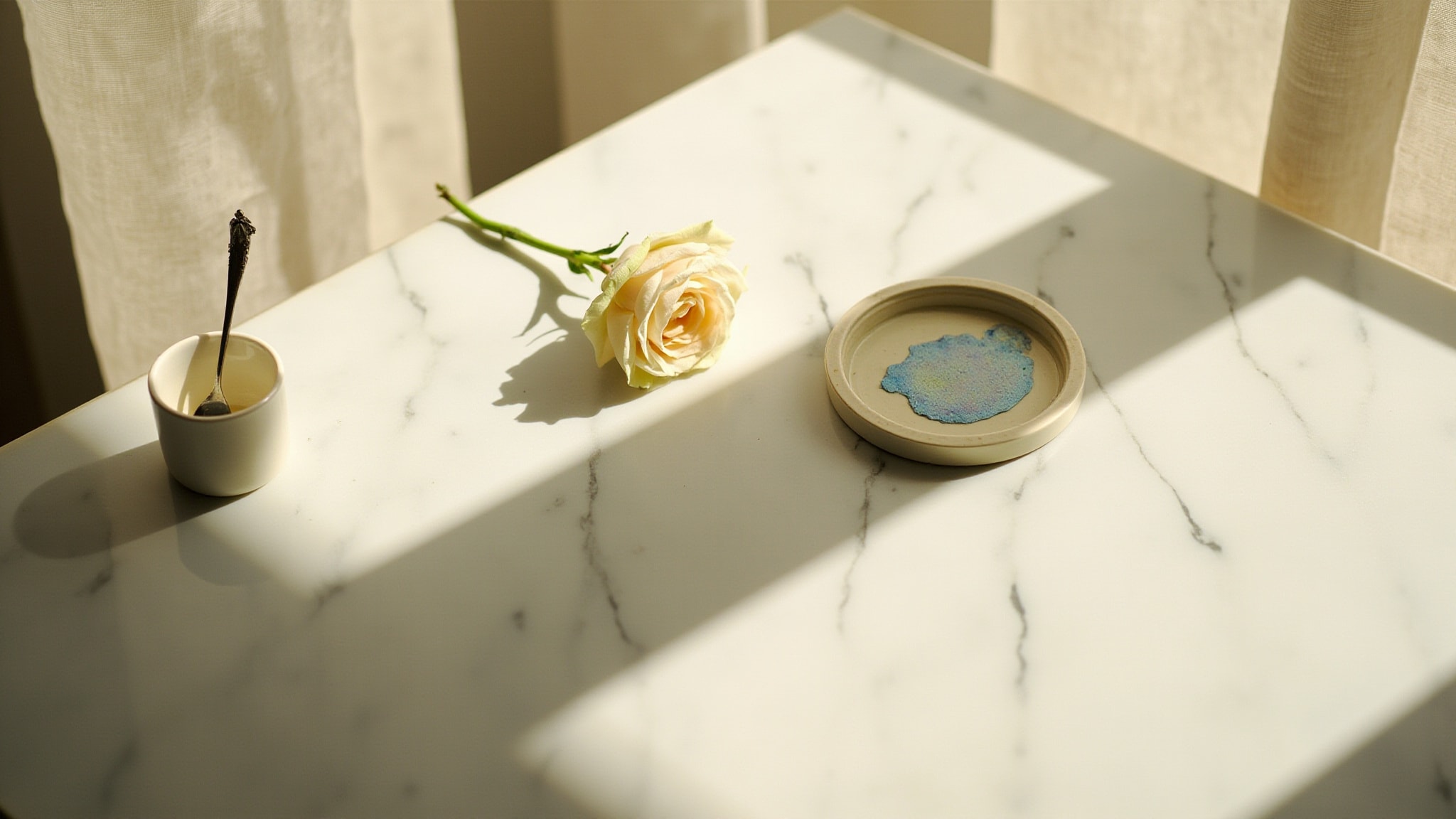 Le Secret d'Arielle Eau de Parfum by Mauboussin. Atmospheric mood
