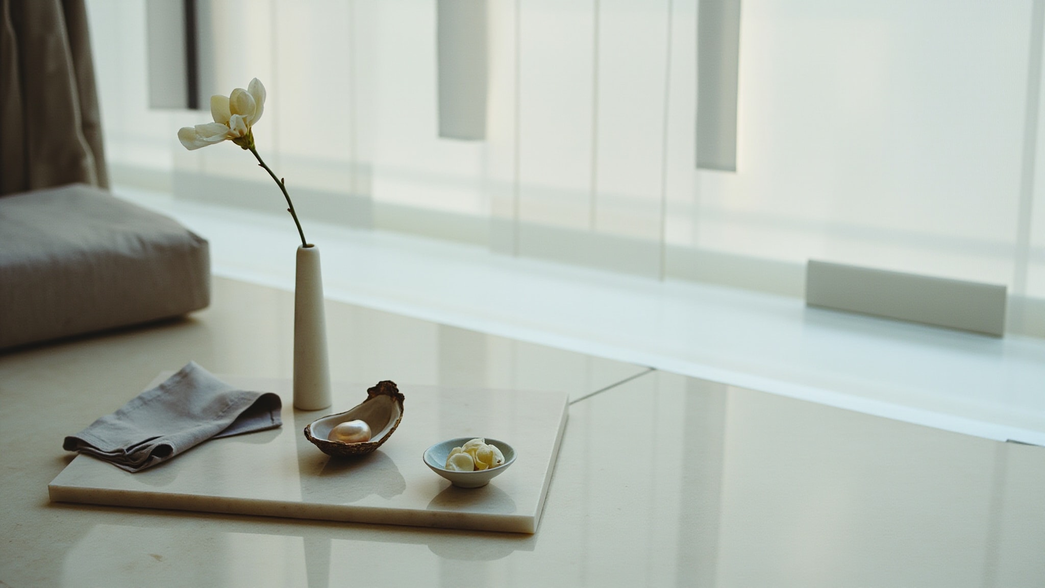 Mikimoto Perfume by Mikimoto. Atmospheric mood