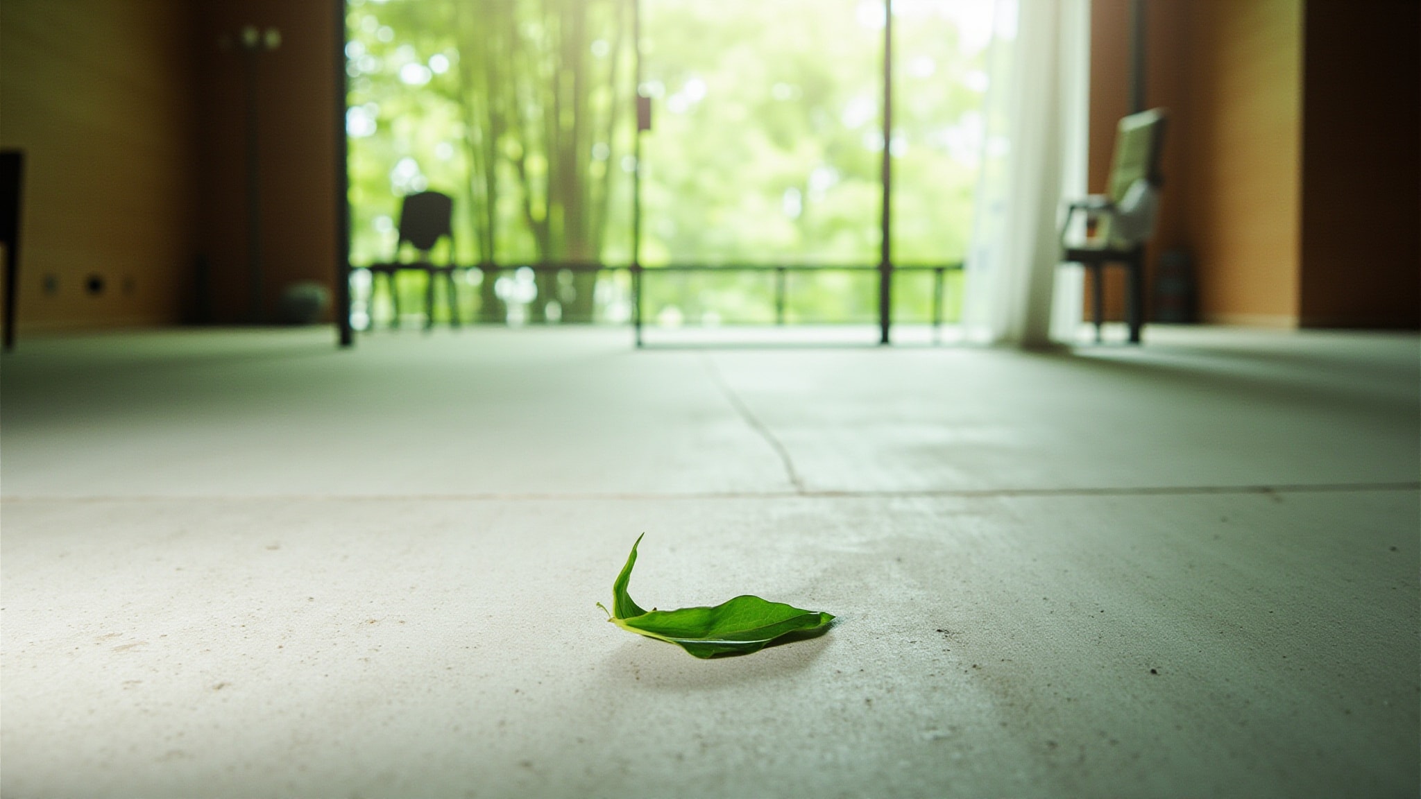 Feuillage vert by Miya Shinma. Atmospheric mood