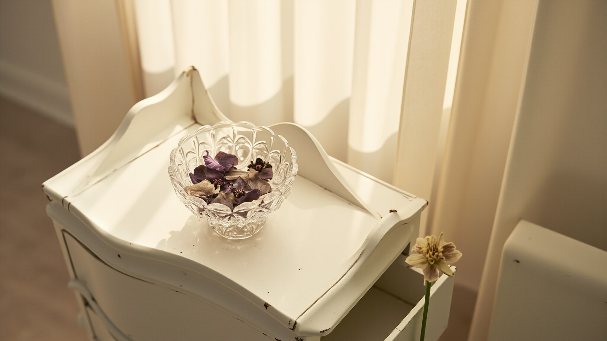 Natori Parfum by Avon. Atmospheric mood