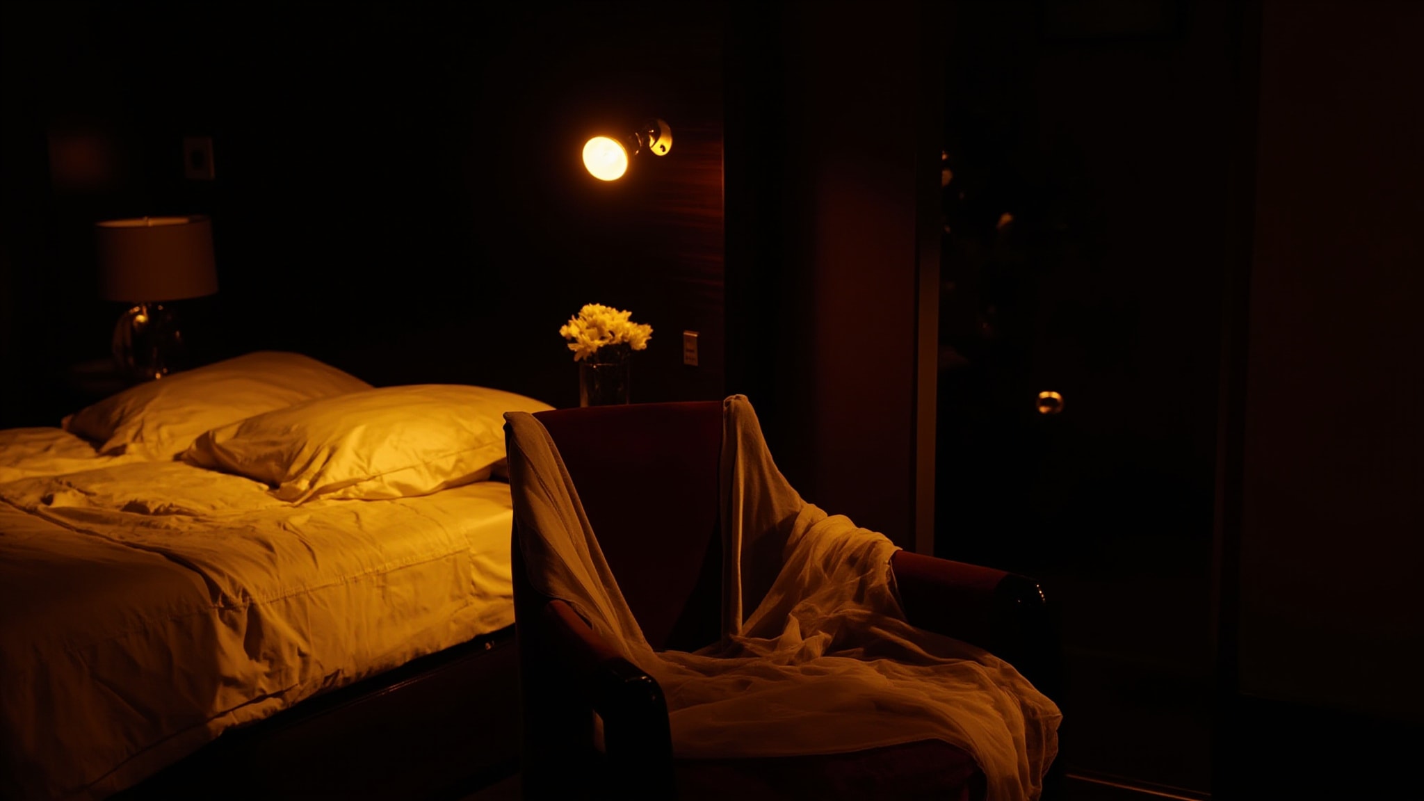 Noir Pour Femme by Tom Ford. Atmospheric mood