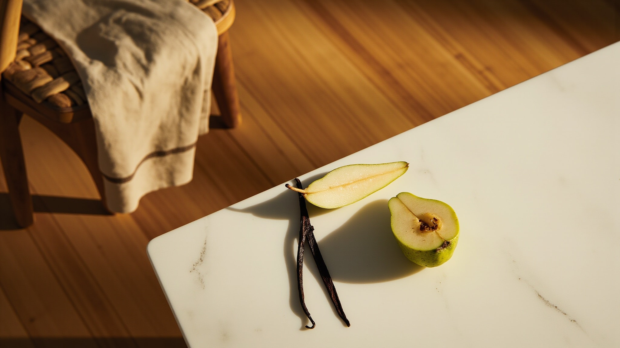 Pear & Vanilla by Nuancielo. Atmospheric mood
