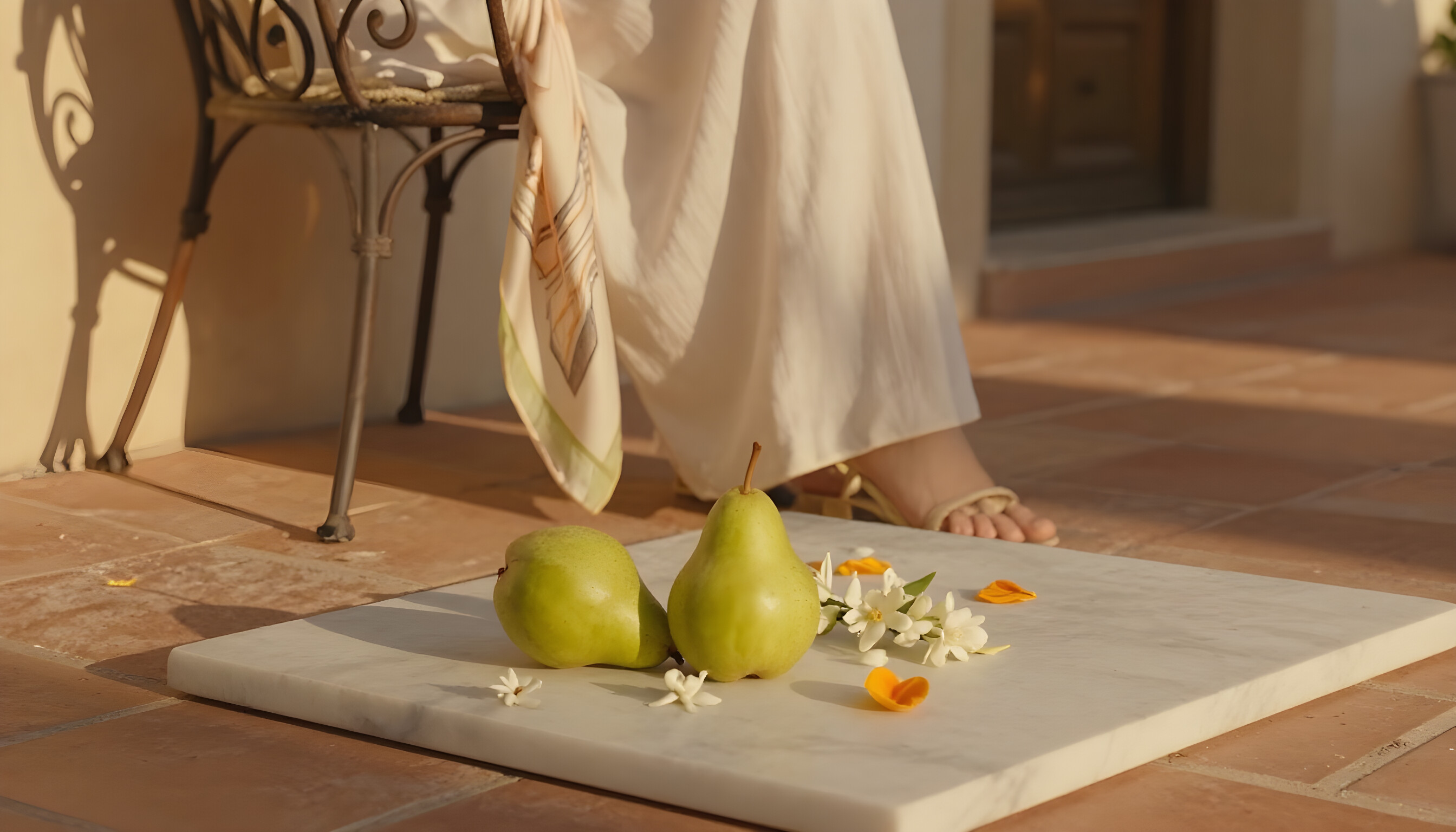 Paradoxe by Prada — atmospheric mood