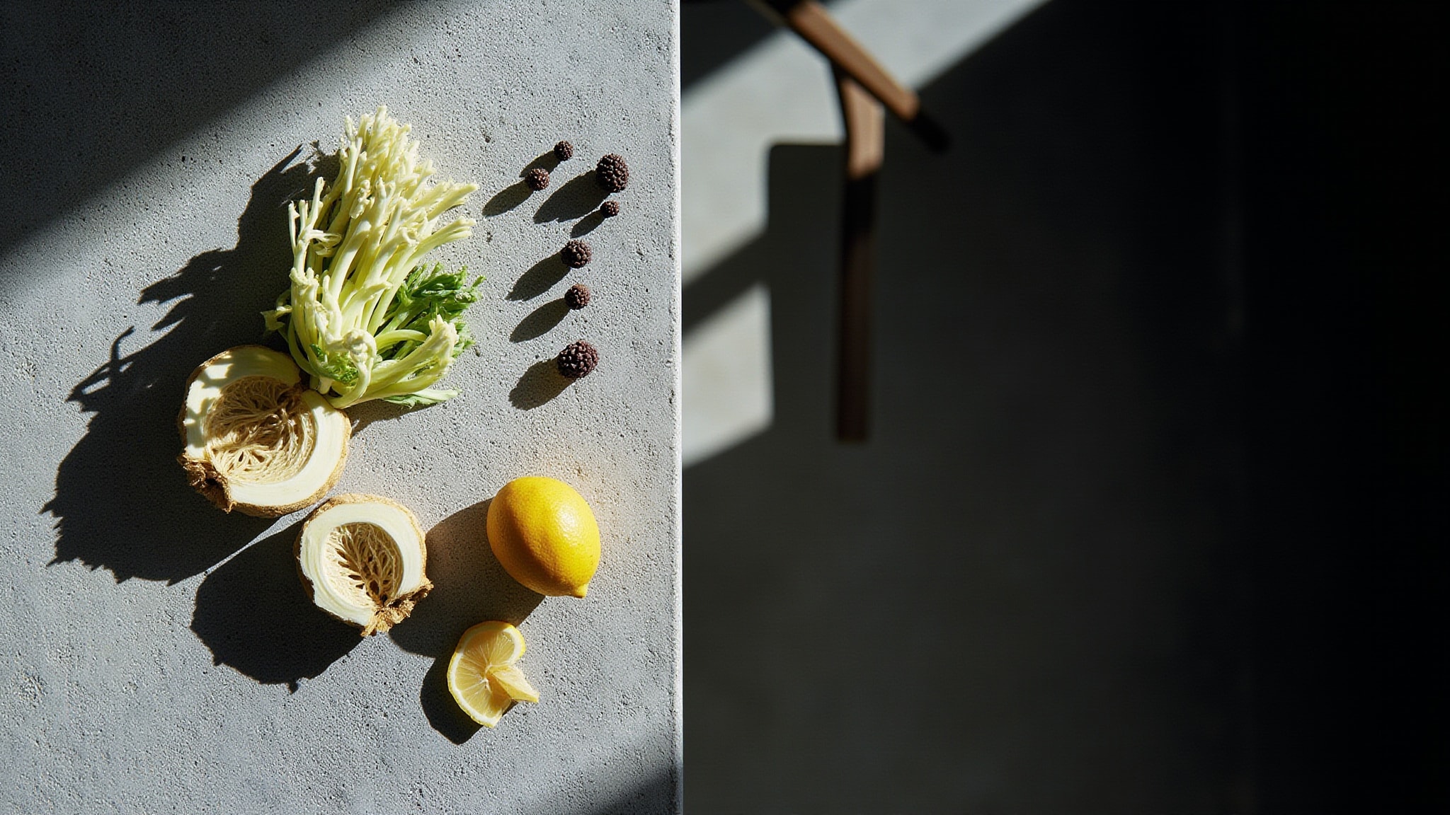 Raer 09 Angelica Root by RAER Scents. Atmospheric mood