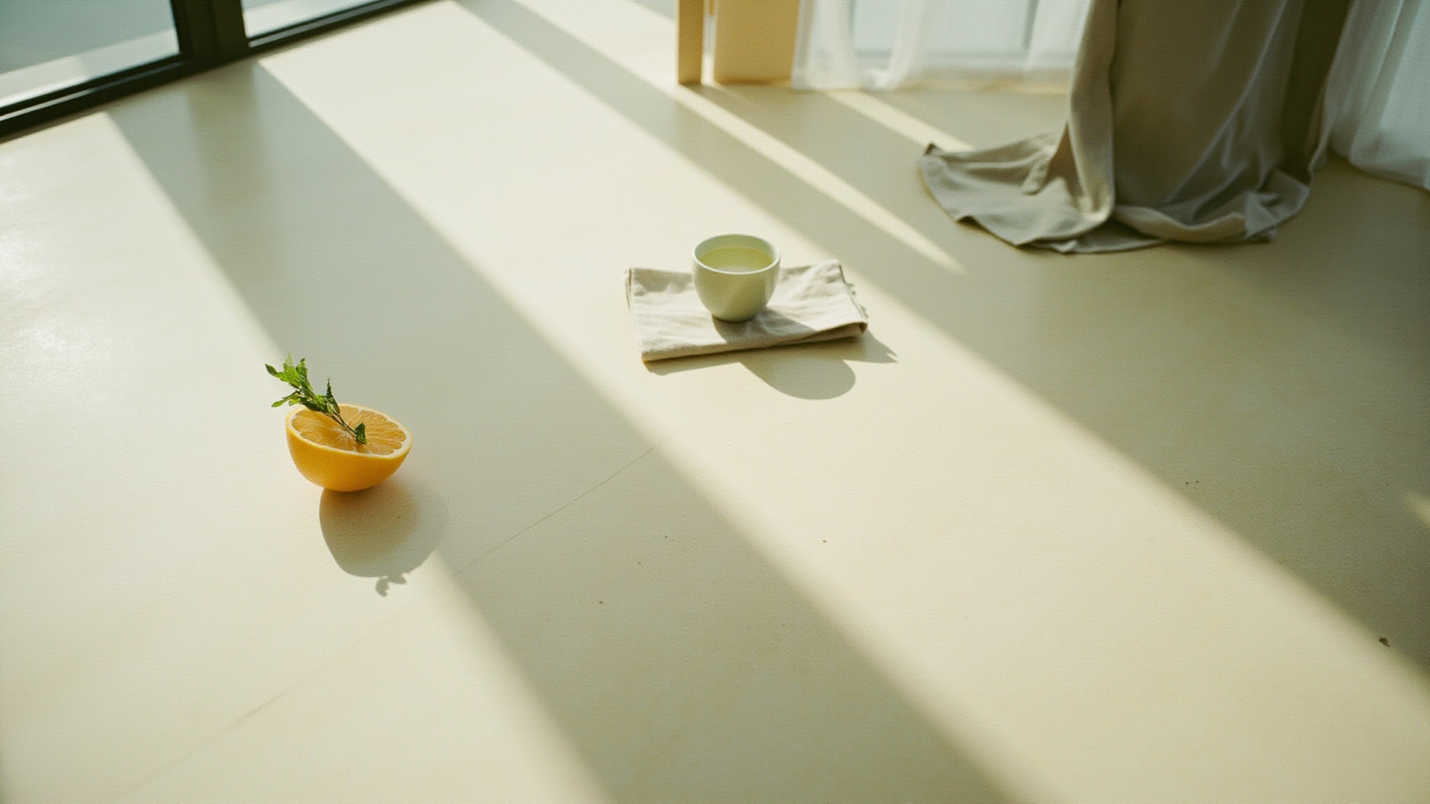 Light Yellow by Sholayered. Atmospheric mood