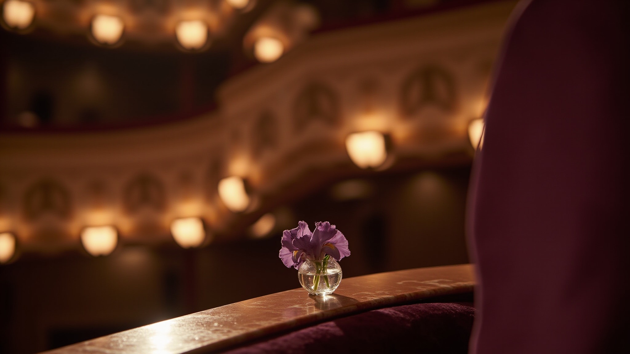 Sospiro Accento Viola by Sospiro Perfumes. Atmospheric mood
