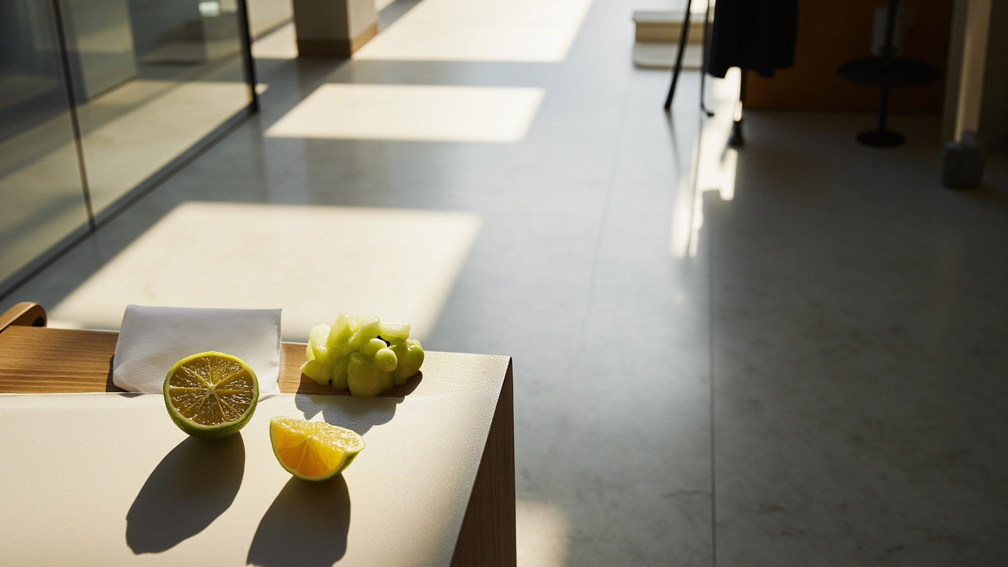 Marhaba Saa by Swiss Arabian. Atmospheric mood