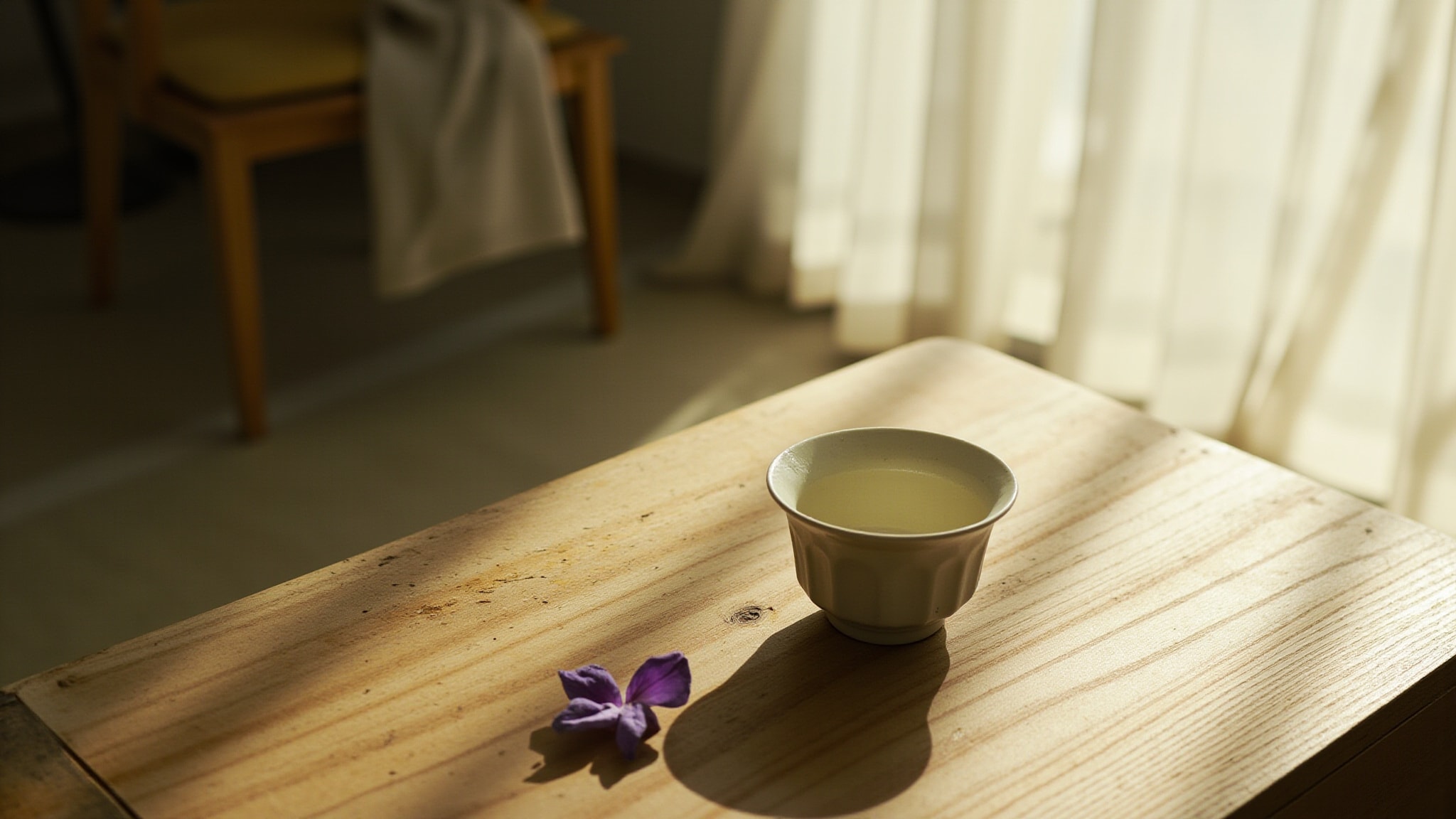 Tchai by hima jomo. Atmospheric mood