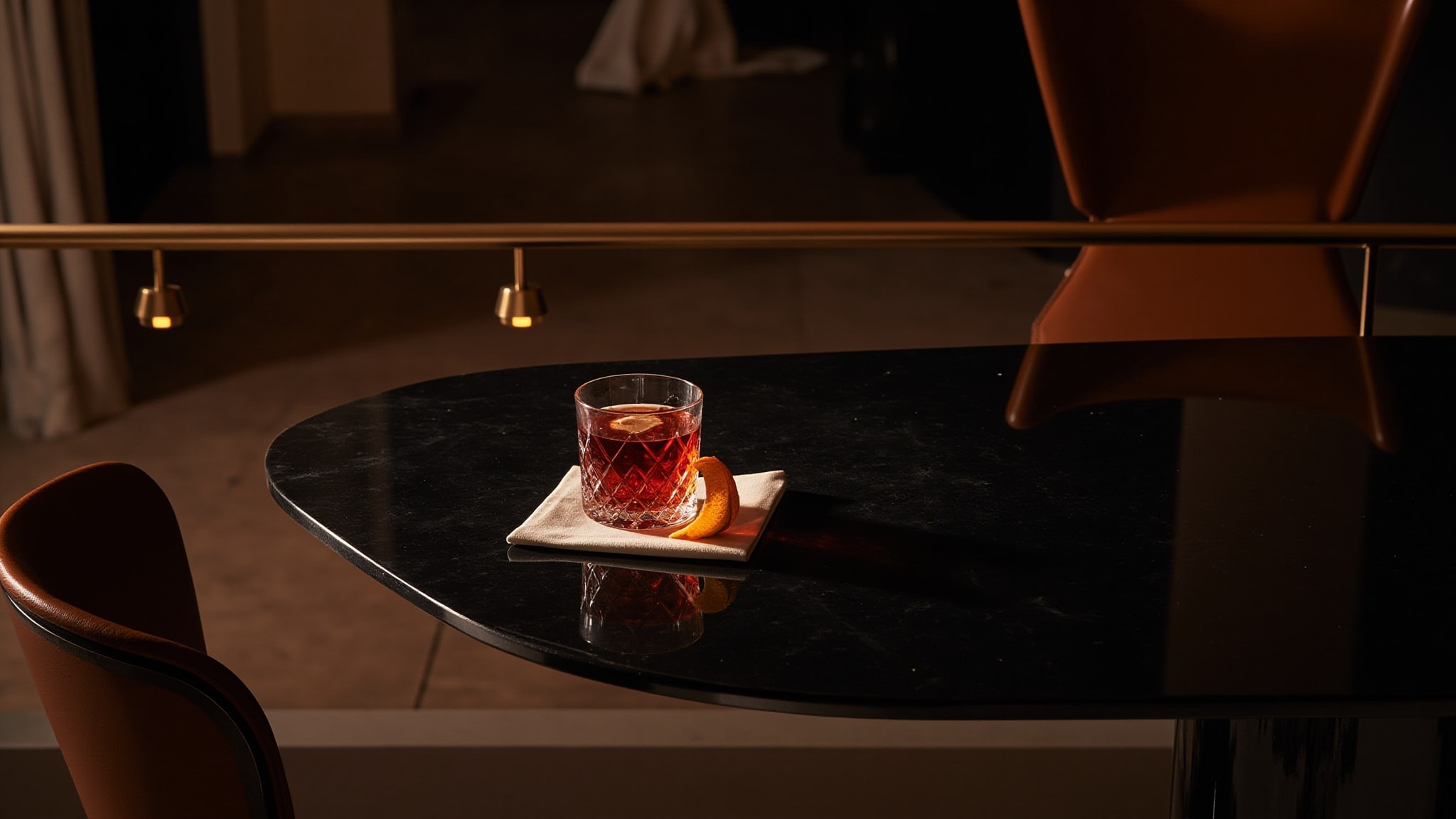 Cocktail Amber by The Dua Brand. Atmospheric mood