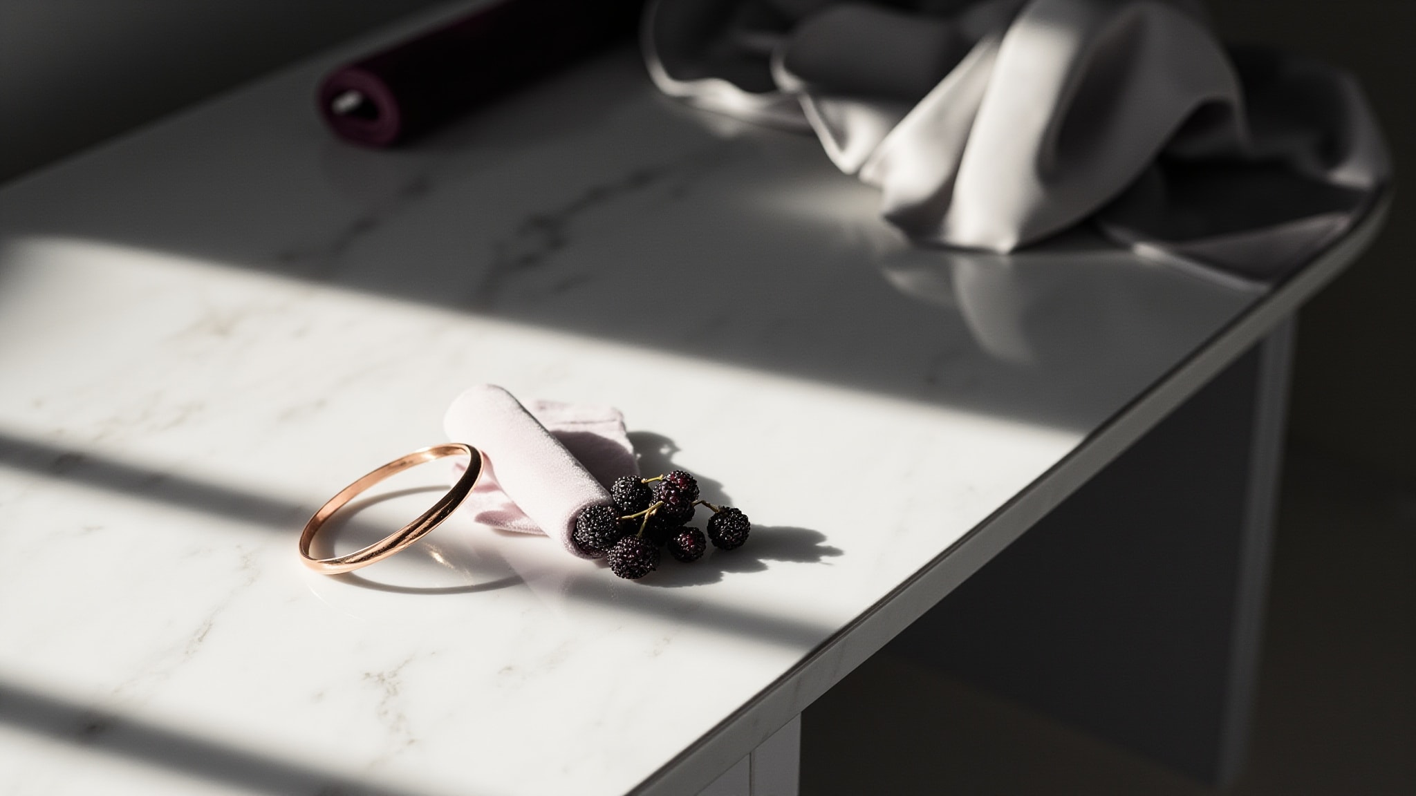 Tiffany & Co Rose Gold by Tiffany. Atmospheric mood