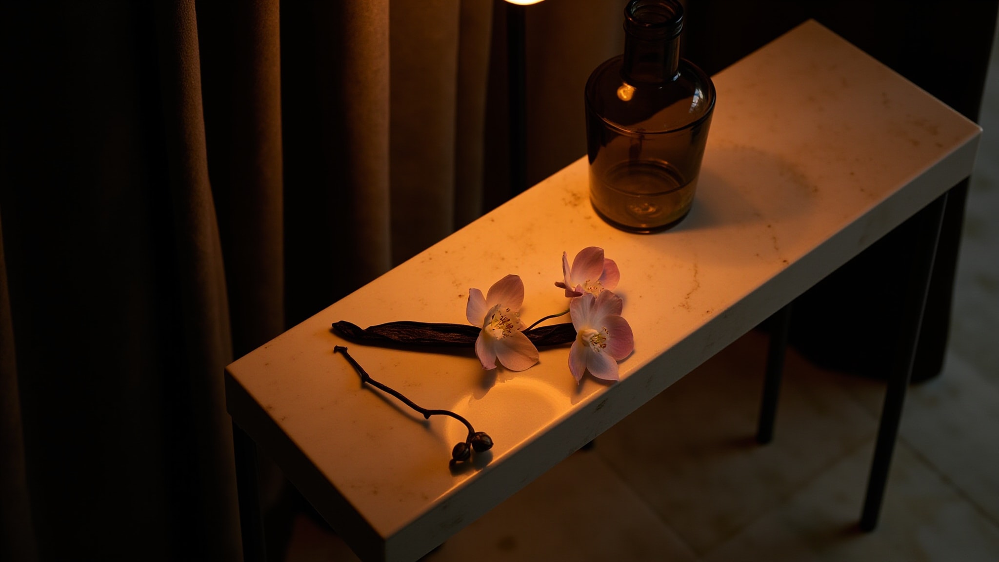 Midnight Mischief by Vivamor Parfums. Atmospheric mood