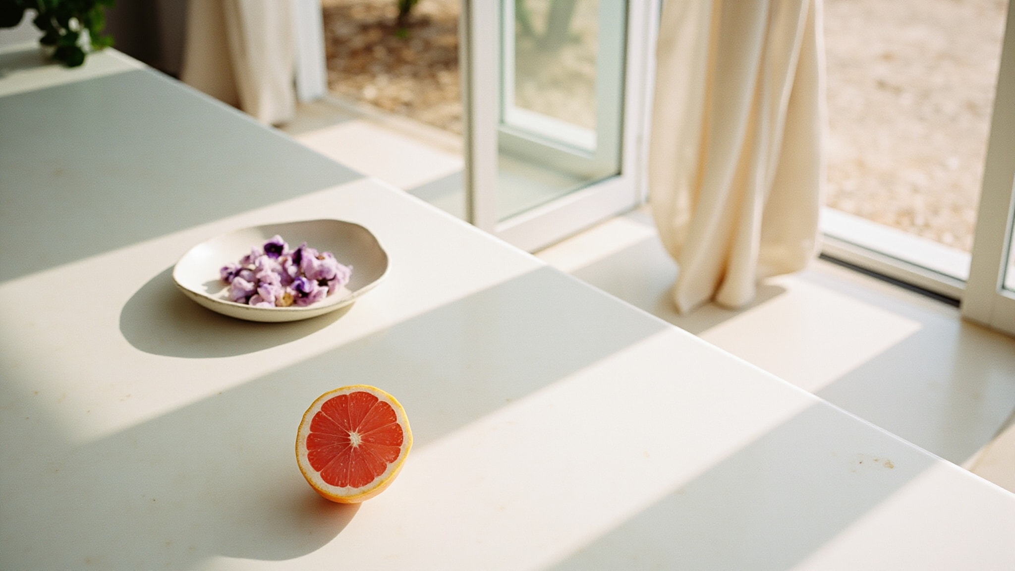 Zara Av. Bartomeu Vicent Ramon 12-16 Ibiza by Zara. Atmospheric mood